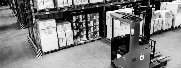 Wózki widłowe w leasing – w logistyce i gospodarce magazynowej